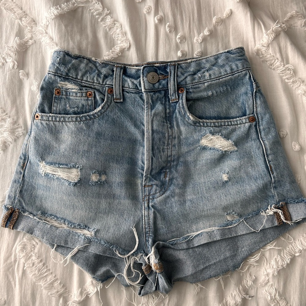 Cute denim jean shorts